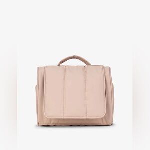 CALPAK - Luka Hanging Toiletry Bag in Rose Quartz